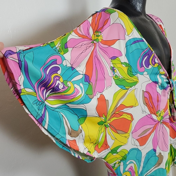 Trina Turk top blouse open back floral size M - Picture 5 of 10